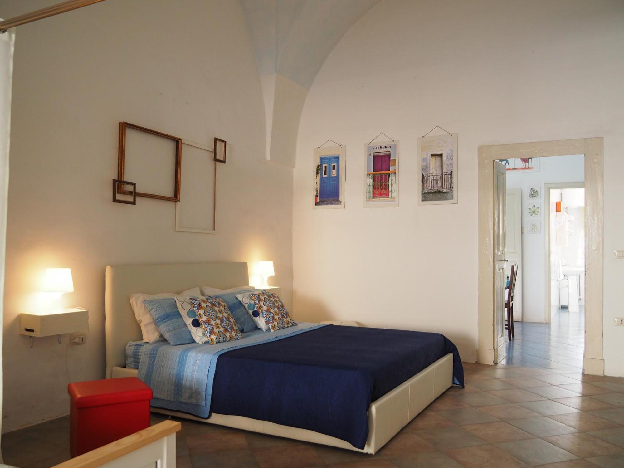 Casa Vacanze Ale&Va Алецио Экстерьер фото
